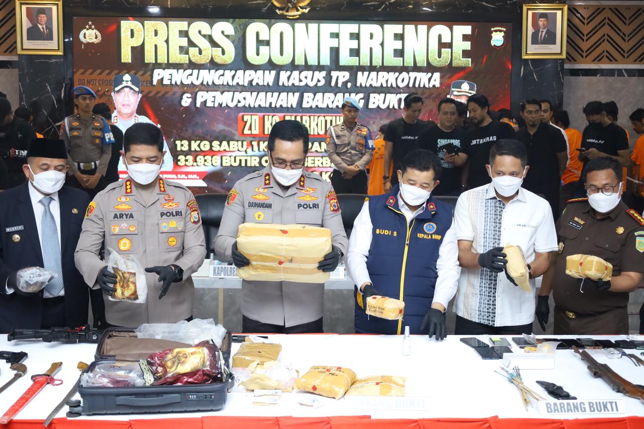 WhatsApp Image 2025-11-10 at 13.37.28